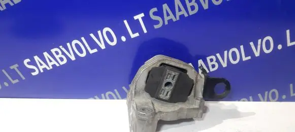 Volvo V70 Engine mounting bracket 30741583