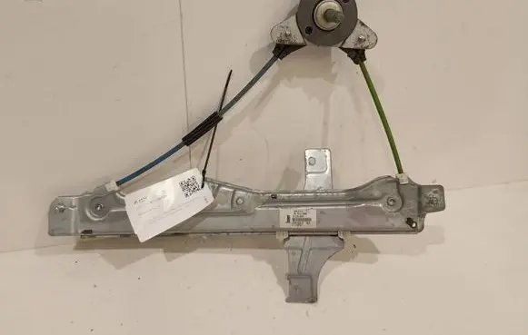 Peugeot 208 Rear window lifting mechanism without motor 9673153980