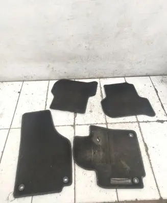 Volkswagen Golf Plus Car floor mat set 