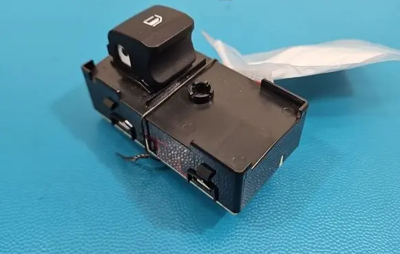 Hyundai Elantra VII Electric window control switch 93581AA000 IMPRK1565946