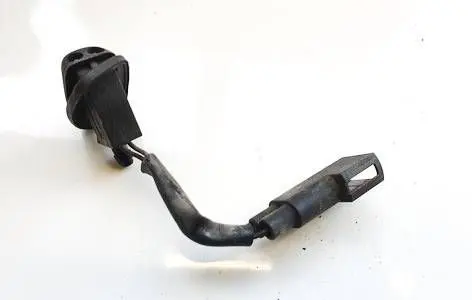 Ford Kuga I Windshield washer spray nozzle 4M5117666A