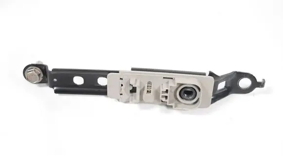 Nissan X-Trail T32 Seat belt height adjuster