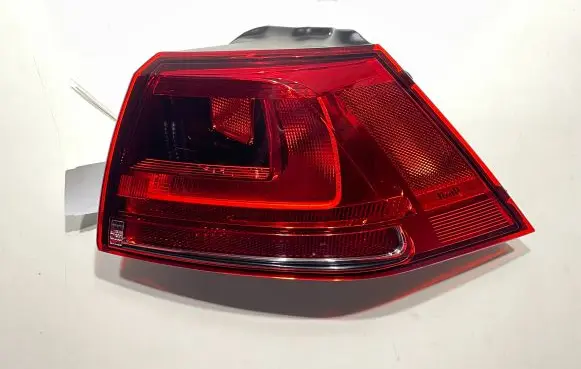 Volkswagen Golf VII Rear/tail lights 5GM945096B 00381689 2VA01197706