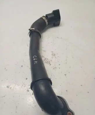 Volkswagen Golf VII Intercooler hose/pipe 04L145770H