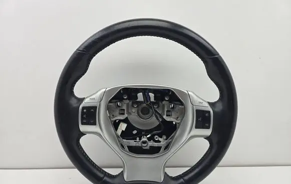 Lexus CT 200H Steering wheel 