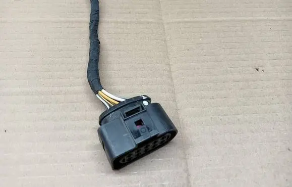 Skoda Rapid (NH) Headlight part 