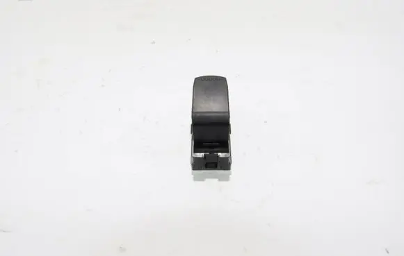Suzuki Grand Vitara II Electric window control switch