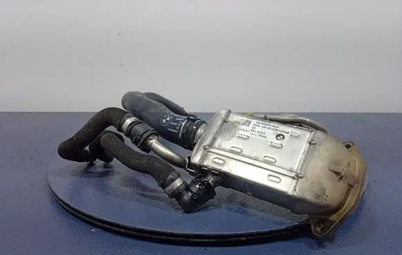 BMW X5 E53 EGR valve cooler 8576128