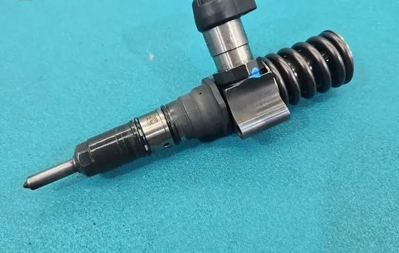 Volkswagen PASSAT B6 Fuel injector 03G130073S IMPRK1580344