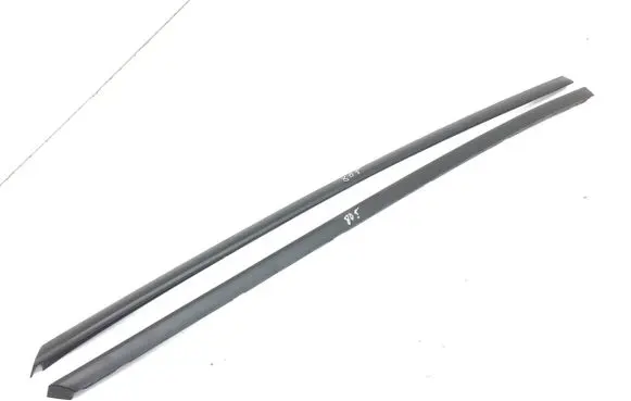 Seat Leon IV Windshield trim 