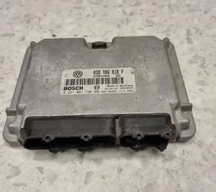 Volkswagen PASSAT B5 Engine control unit/module 038906018P 28SA350 0281001720