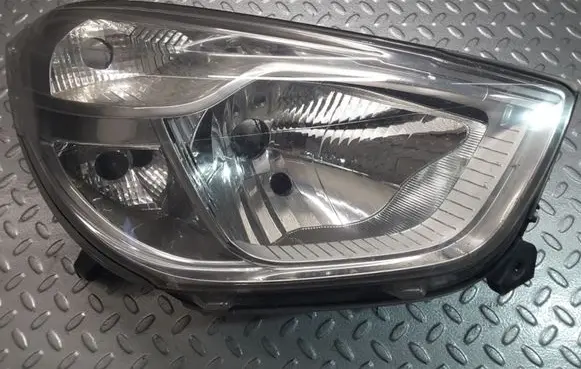 Dacia Dokker Headlight/headlamp 90008171 260102814R