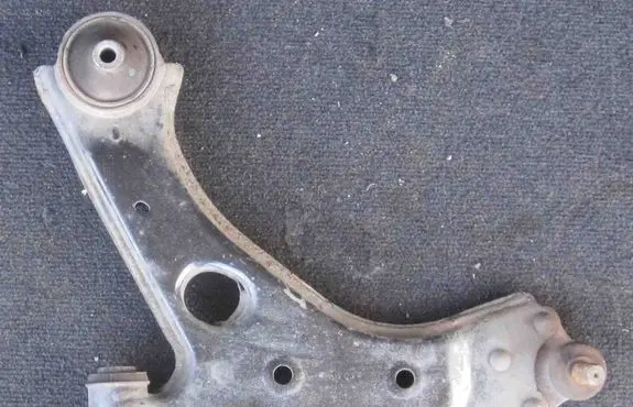 Opel Corsa D Front lower control arm/wishbone