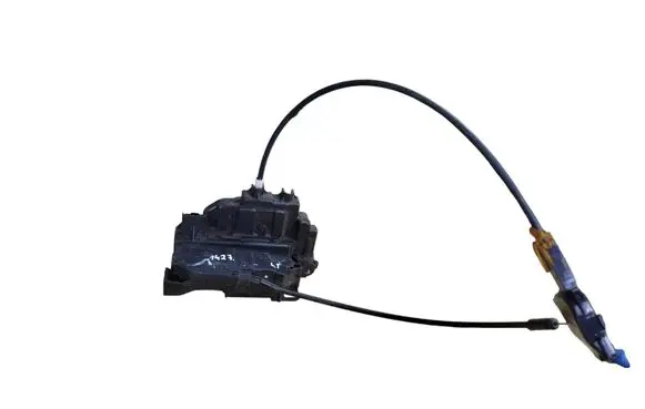 Renault Clio III Rear door lock 