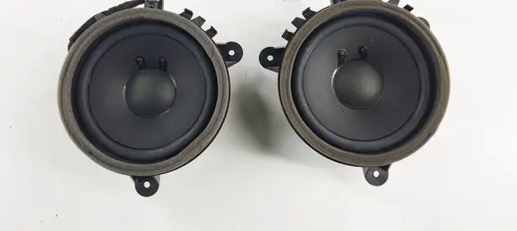Volvo XC60 Rear door speaker 3065744533 30657445