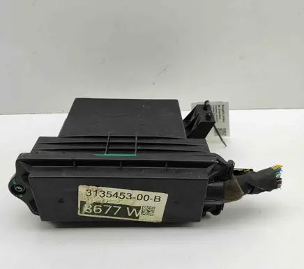 Tesla Model X Fuse module 205835803G
