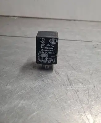 Mercedes-Benz Sprinter W906 Other relay 00567402 31S5630P
