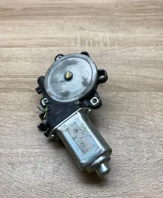 Subaru Outback Seat adjustment motor 1658412A 3444382