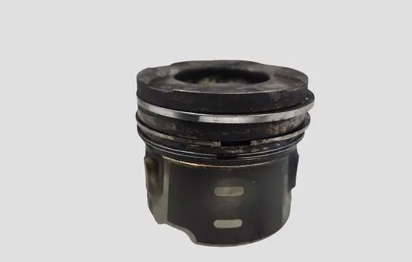 Peugeot 307 Piston