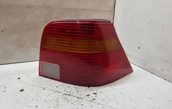 Volkswagen Golf IV Rear/tail lights 37740719 37740748