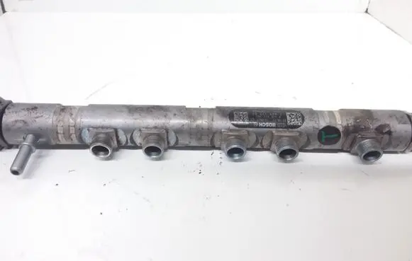 BMW 3 E90 E91 Fuel main line pipe 7809127 0445214182