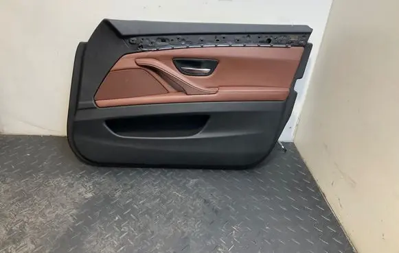BMW 5 F10 F11 Front door card panel trim 6733586