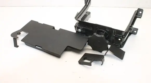 Audi A5 8T 8F Battery box tray cover/lid 8K0915429G