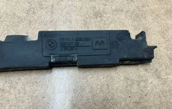 BMW 3 E46 Radiator mount bracket 17111436247 1436247