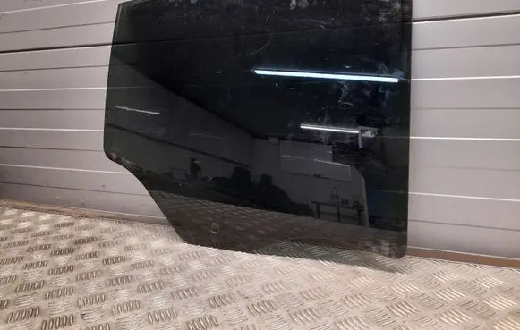 Alfa Romeo Stelvio Rear door window glass 50535277
