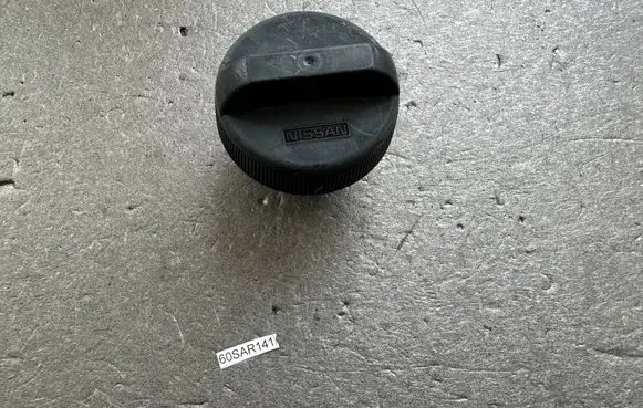 Nissan Patrol Y60 Fuel tank cap 1725189915