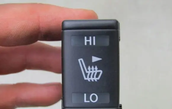 Nissan Leaf II (ZE1) Seat heating switch