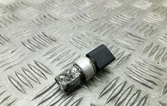 Air conditioning (A/C) pressure sensor