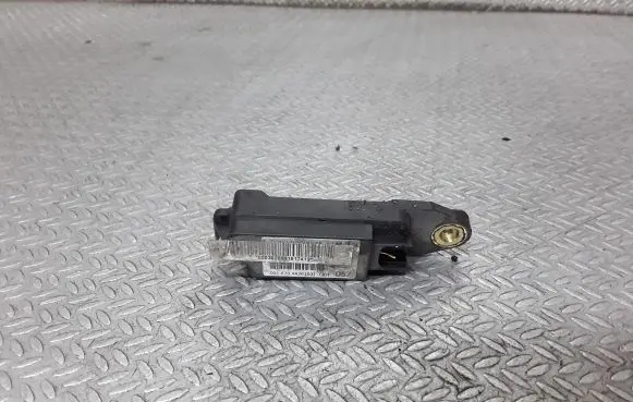 Mercedes-Benz C W203 Airbag deployment crash/impact sensor 0018204426