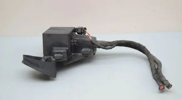 BMW X1 F48 F49 Coolant fan relay 6801512