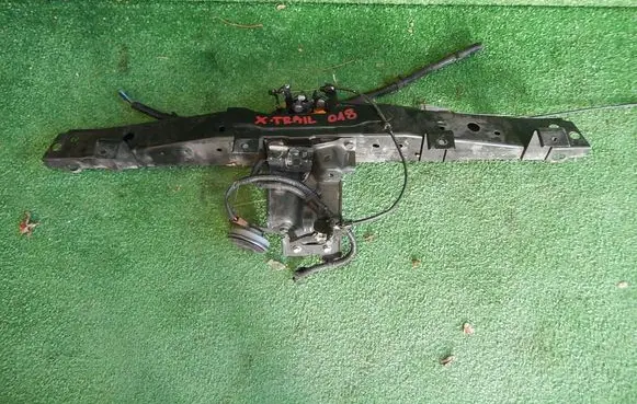 Nissan X-Trail T32 Radiator support slam panel