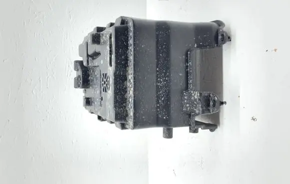Battery tray