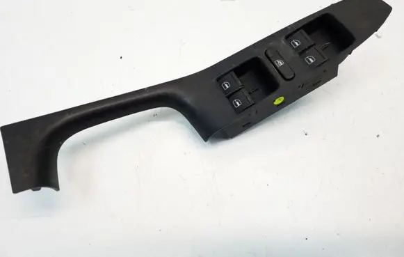 Volkswagen Jetta VI Electric window control switch 1K4959857