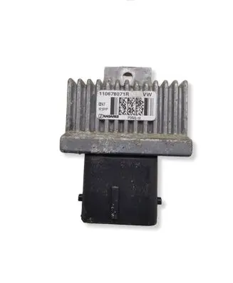Renault Clio IV Glow plug pre-heat relay 110678071R