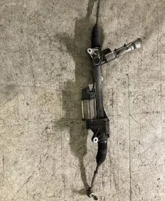 BMW 5 F10 F11 Steering rack 686921301