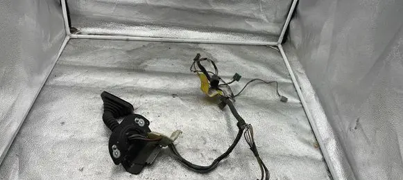 Chrysler Voyager Front door wiring loom/harness boot P04869359AF