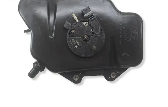 Mercedes-Benz Vito Viano W447 AdBlue liquid reservoir A0994710275 0444040005 7190105205113WM