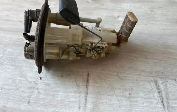 Hyundai Santa Fe Fuel level sensor 