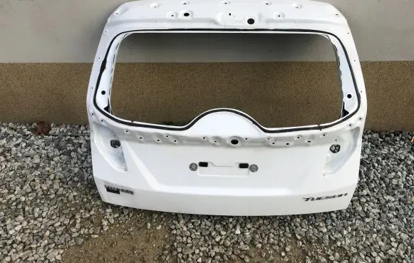 Tailgate/trunk/boot lid