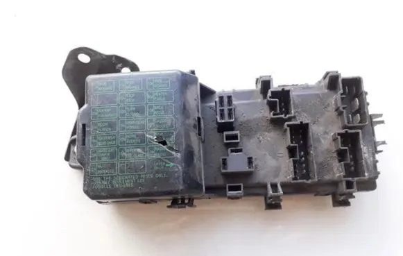 Mitsubishi Colt Fuse box set
