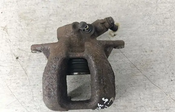 Peugeot 407 Front brake caliper 