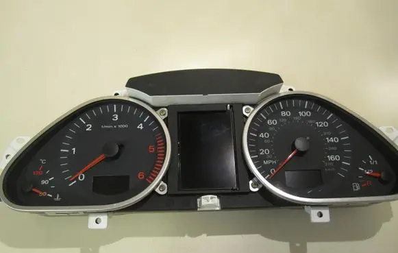 Audi A6 S6 C6 4F Speedometer (instrument cluster) 4F0920950L