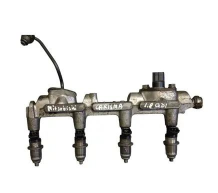 Mitsubishi Carisma Fuel injector E7T05071