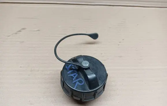 Mitsubishi Space Star Fuel tank filler cap 
