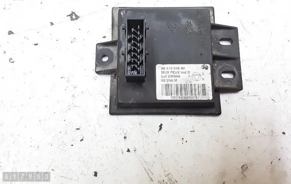 Peugeot 607 Engine control unit/module 9641004580