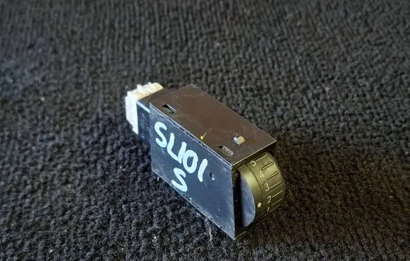 Subaru Legacy Headlight level height control switch NLFS